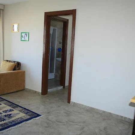 Clup Cinar Szálloda 2*